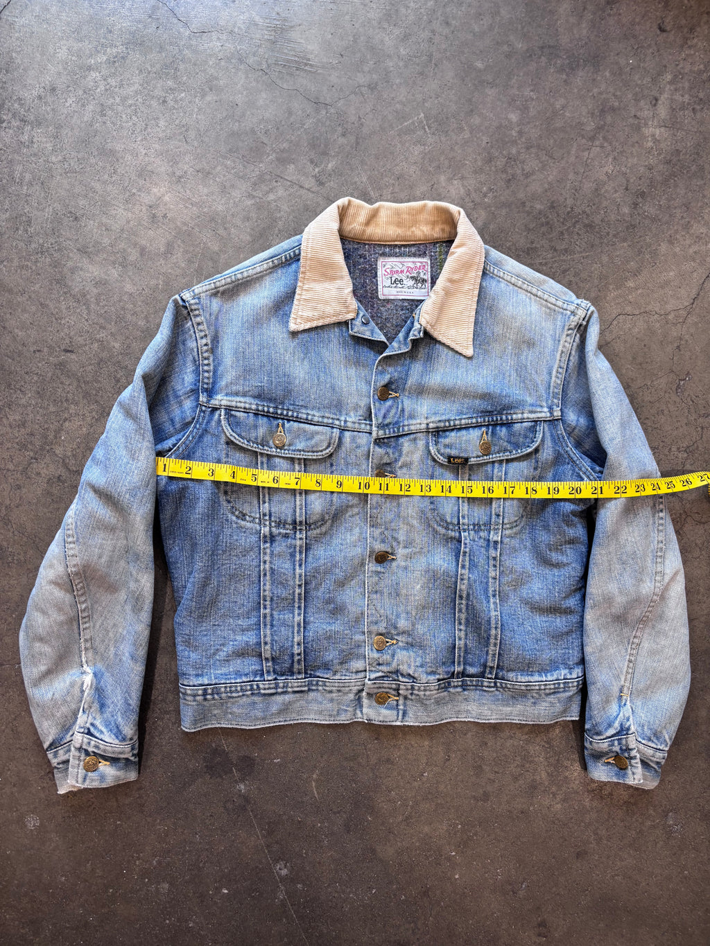 1970s LEE Storm Rider Lined Denim Trucker Jacket Sz. L | Made in USA