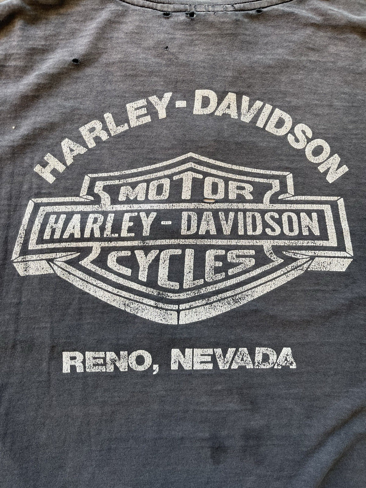 Vintage 1990s THRASHED FADED HARLEY DAVIDSON 3D EMBLEM T-Shirt Sz L 