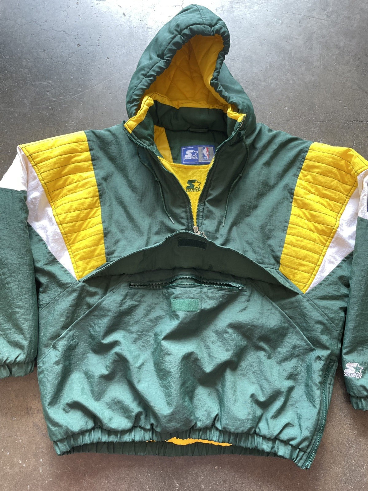 Vintage 1990’s Seattle Supersonics Starter Parka  Jacket Mens Men's XL 