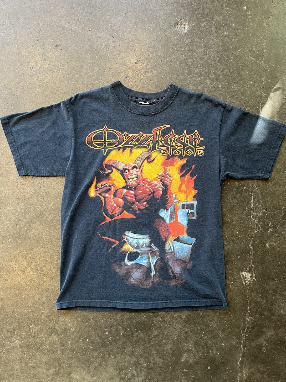 Vintage Y2K Ozzfest 2005 Ozzy Osbourne Black Sabbath T-Shirt Tour Dates 