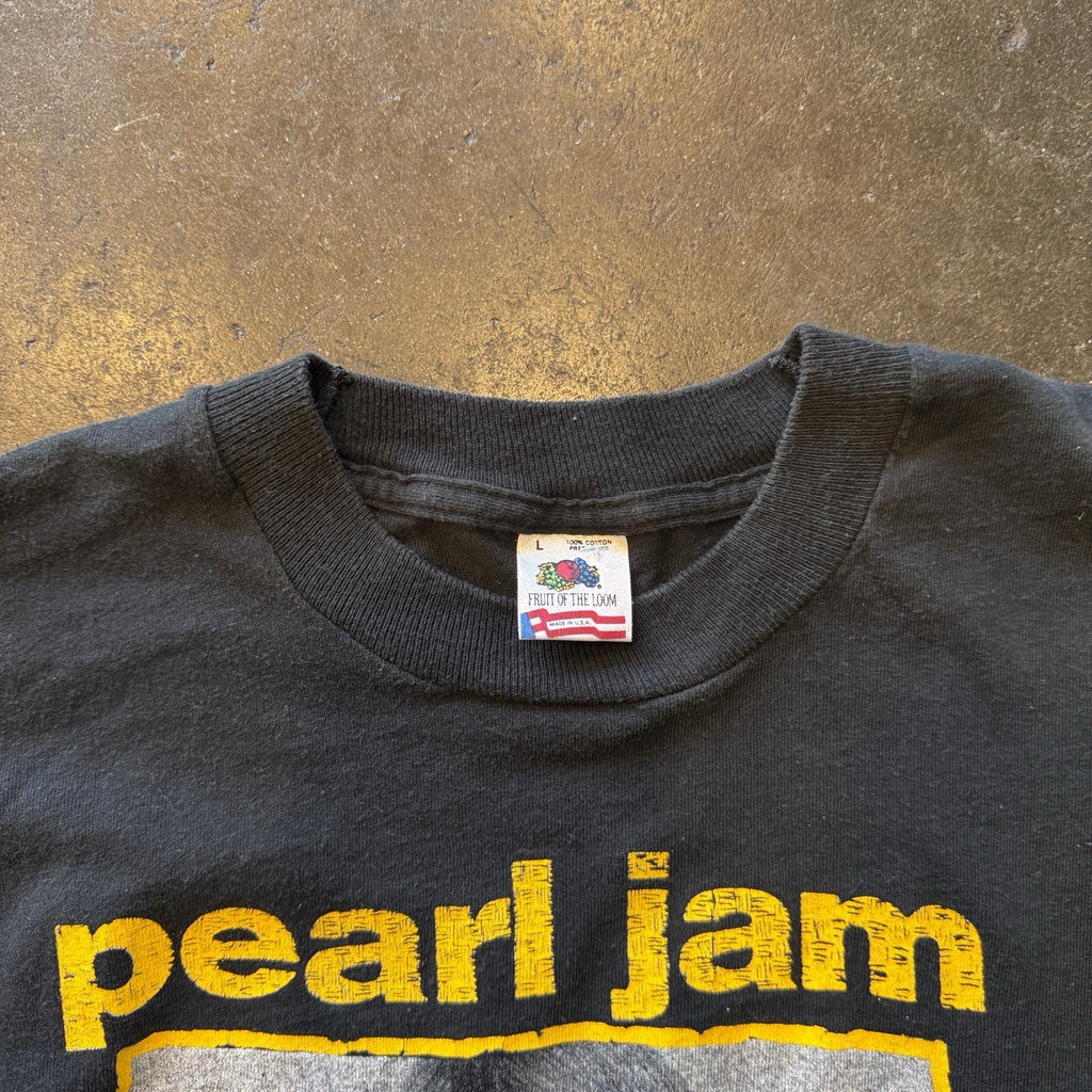VINTAGE 1990s Pearl Jam "Choices" Black T-Shirt Size L | Made in USA