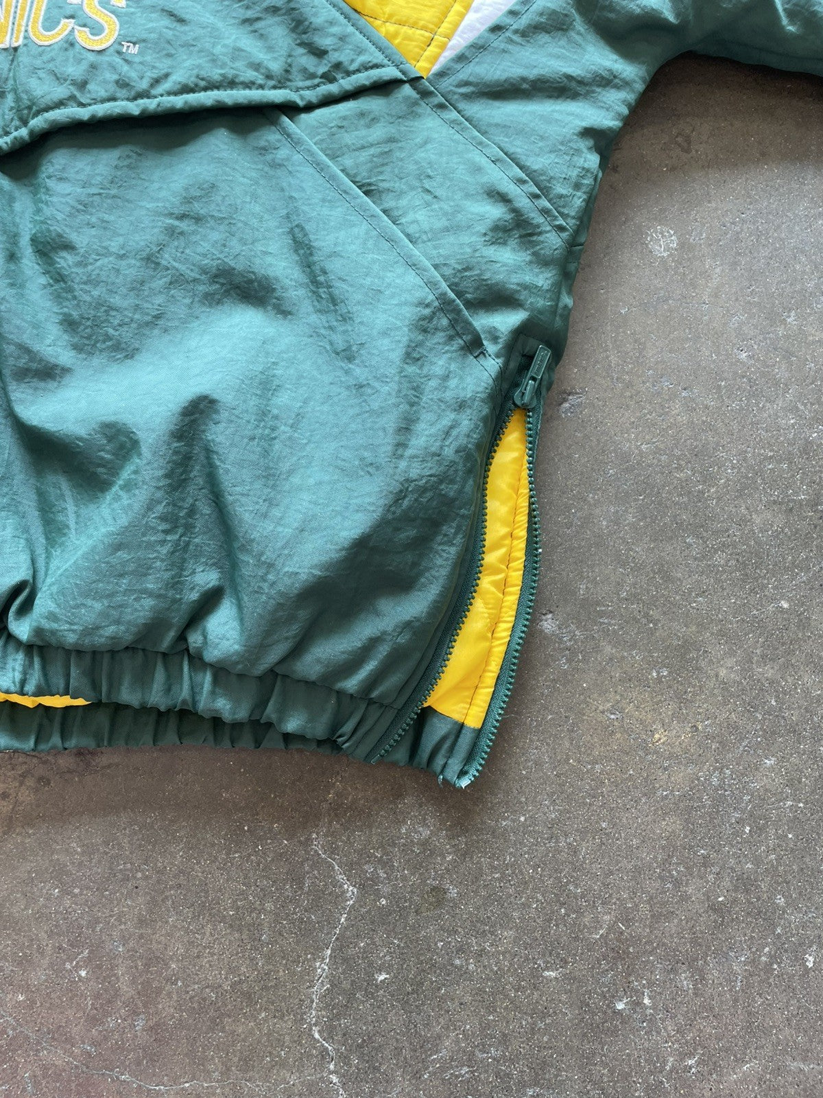 Vintage 1990’s Seattle Supersonics Starter Parka  Jacket Mens Men's XL 