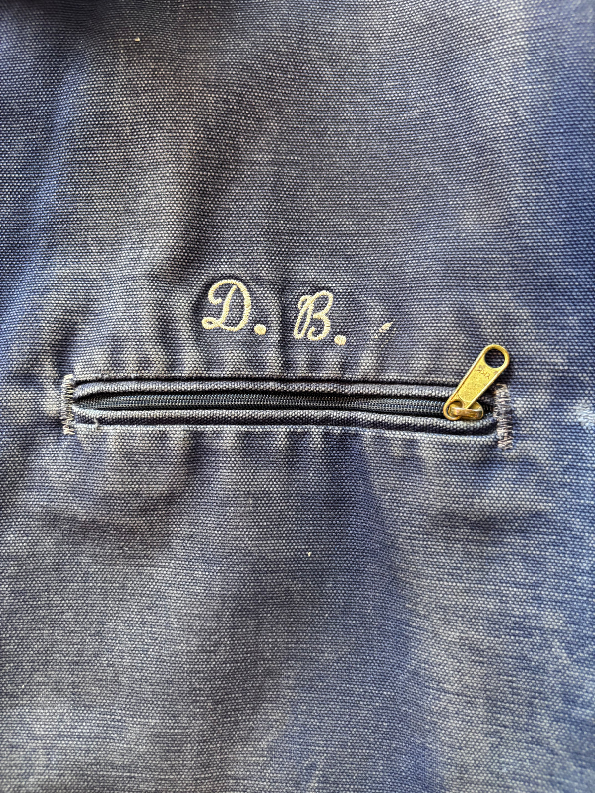 THRASHED | 1990s Navy Blue (NVY BLU) CARHARTT Detroit Jacket Sz. L