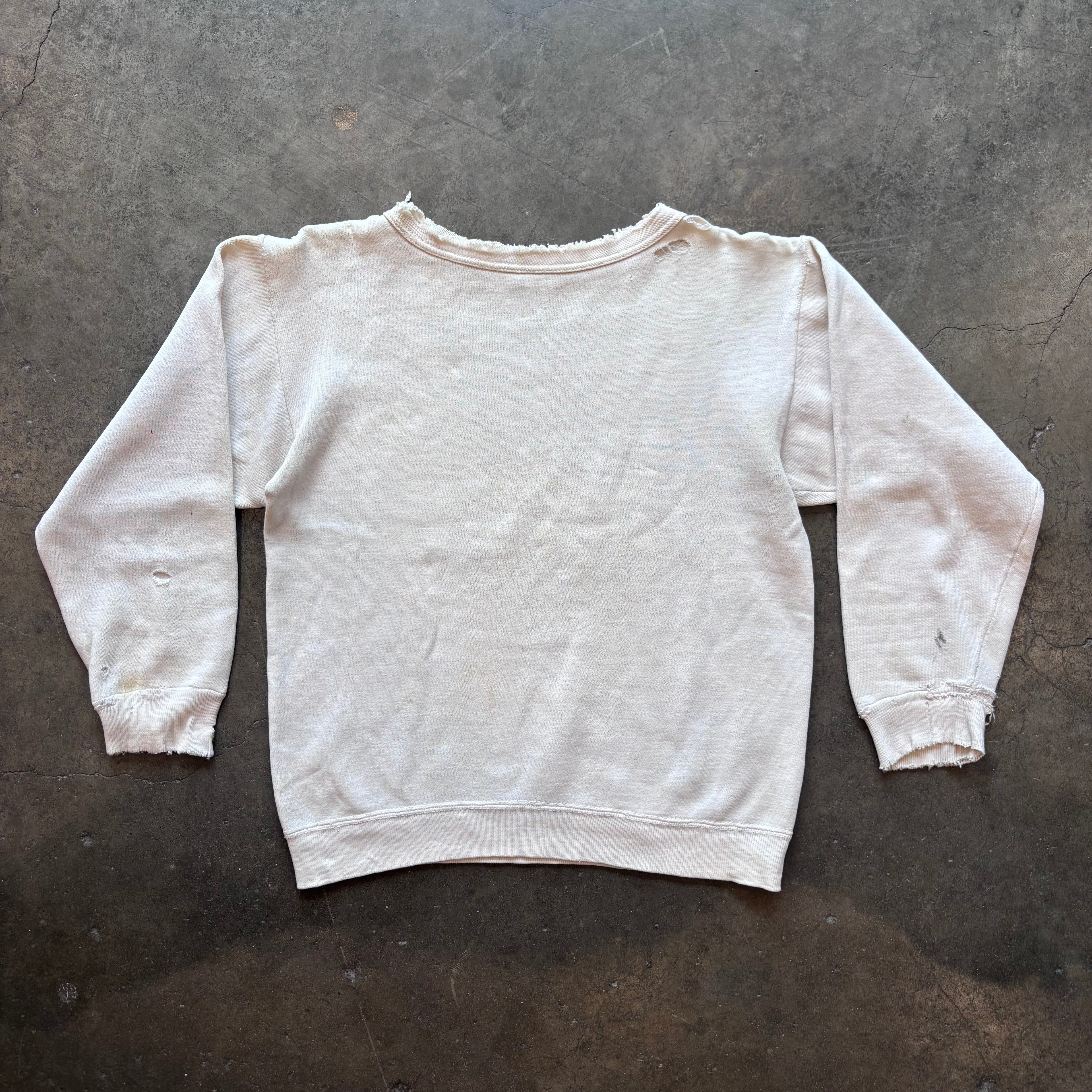 THRASHED | 1970s Robert Crumb "Keep on Truckin" Sweatshirt Sz. M