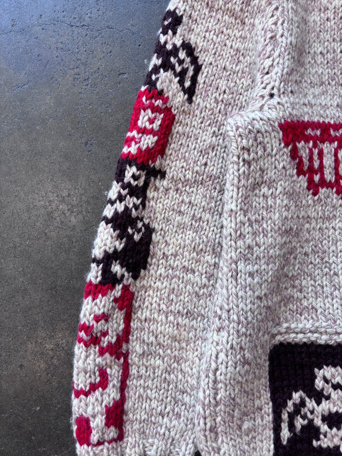 Vintage 1960s Totem Pole Cowichan Knitted Wool Zip-Up Sweater Sz. 2XL
