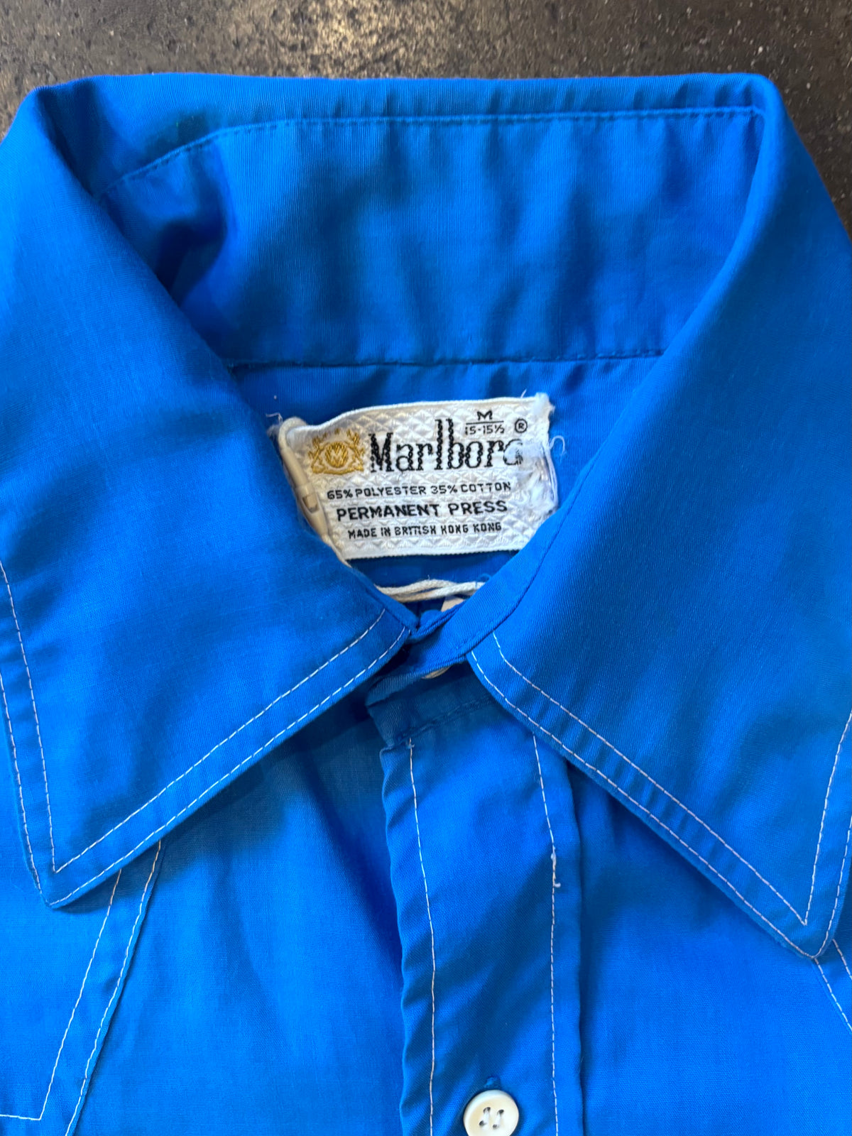 Vintage 1970s MARLBORO Royal Blue Western Shirt Sz. M