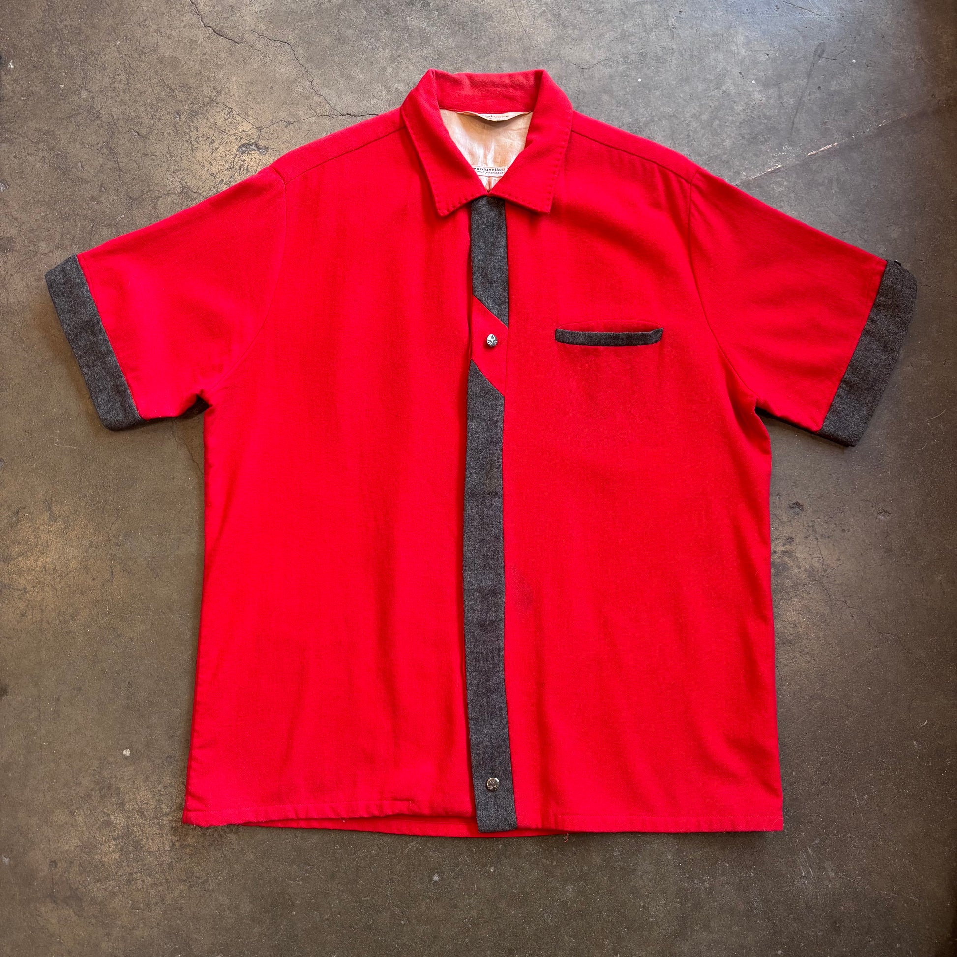 1950s CALIFORNIA SPORTSMAN Wool Red/Charcoal Button-Up Shirt Sz. L