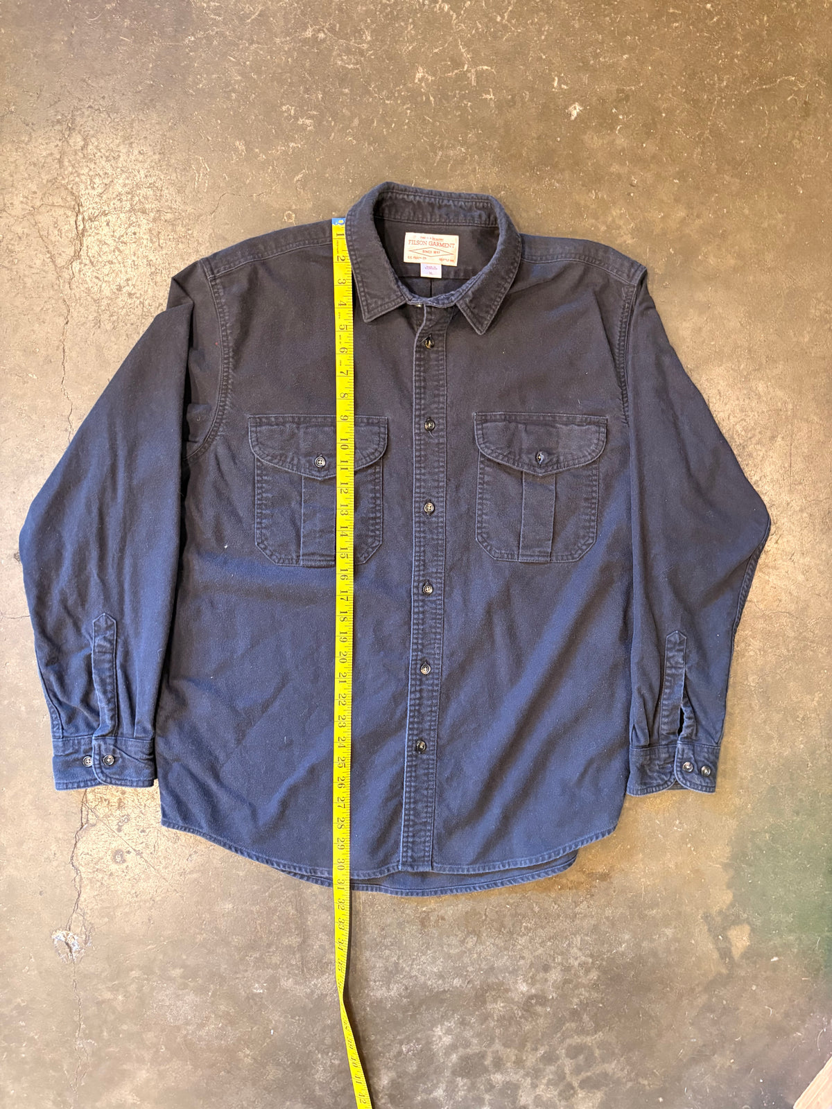 Vintage FILSON Black 'Alaskan Guide' Button-Up Shirt Sz. XL