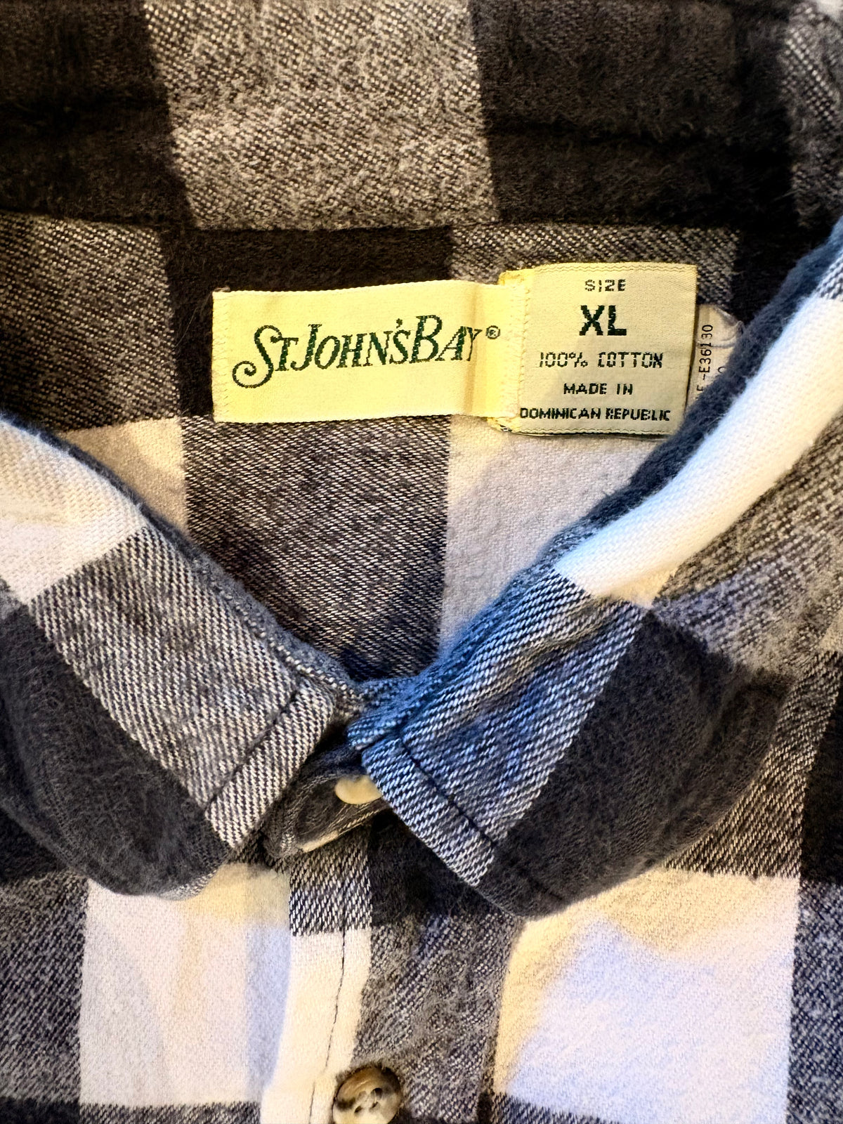 Vintage 1990s St. JOHN'S BAY Heavy B&W Plaid Cotton Flannel Sz. XL