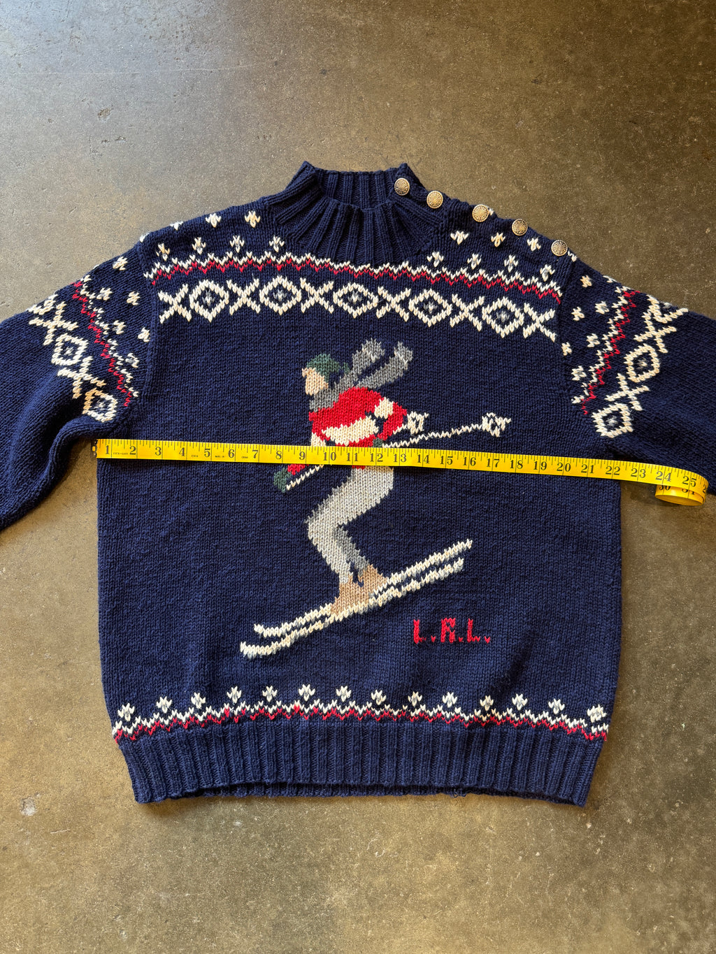 Vintage LAUREN RALPH LAUREN Skiing Novelty Festive Knitted Sweater Sz. M