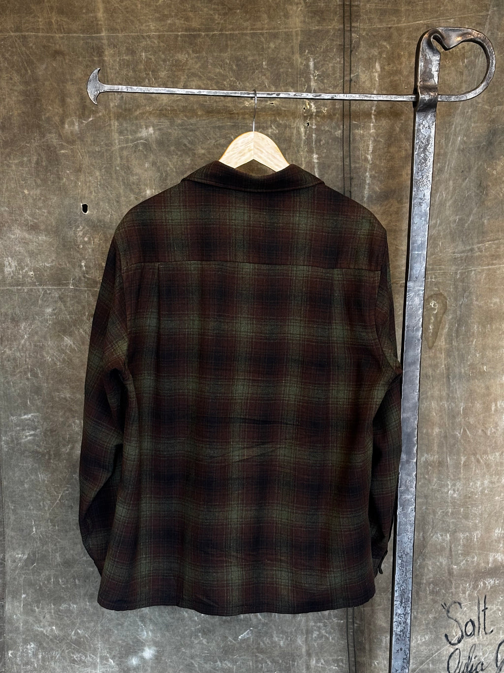 Vintage 1960s GOLDEN LINE Shadow Plaid Flannel Button-Ups Sz L