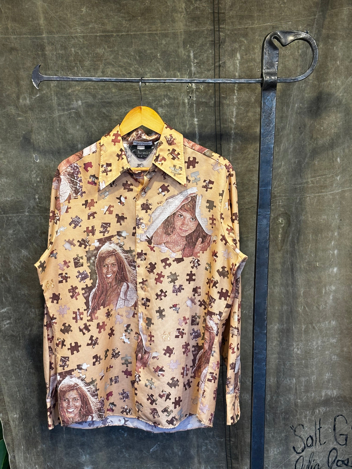 Vintage 1970s PLAYBOY Disco Button-Up Sz L
